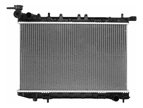 Radiador Agua Para Nissan Tsuru Iii 1.6 2007 2008 2009 2010