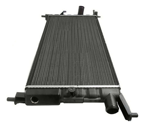 Radiador Agua Para Chevrolet Chevy 1.4 1998 1999 2000 2001