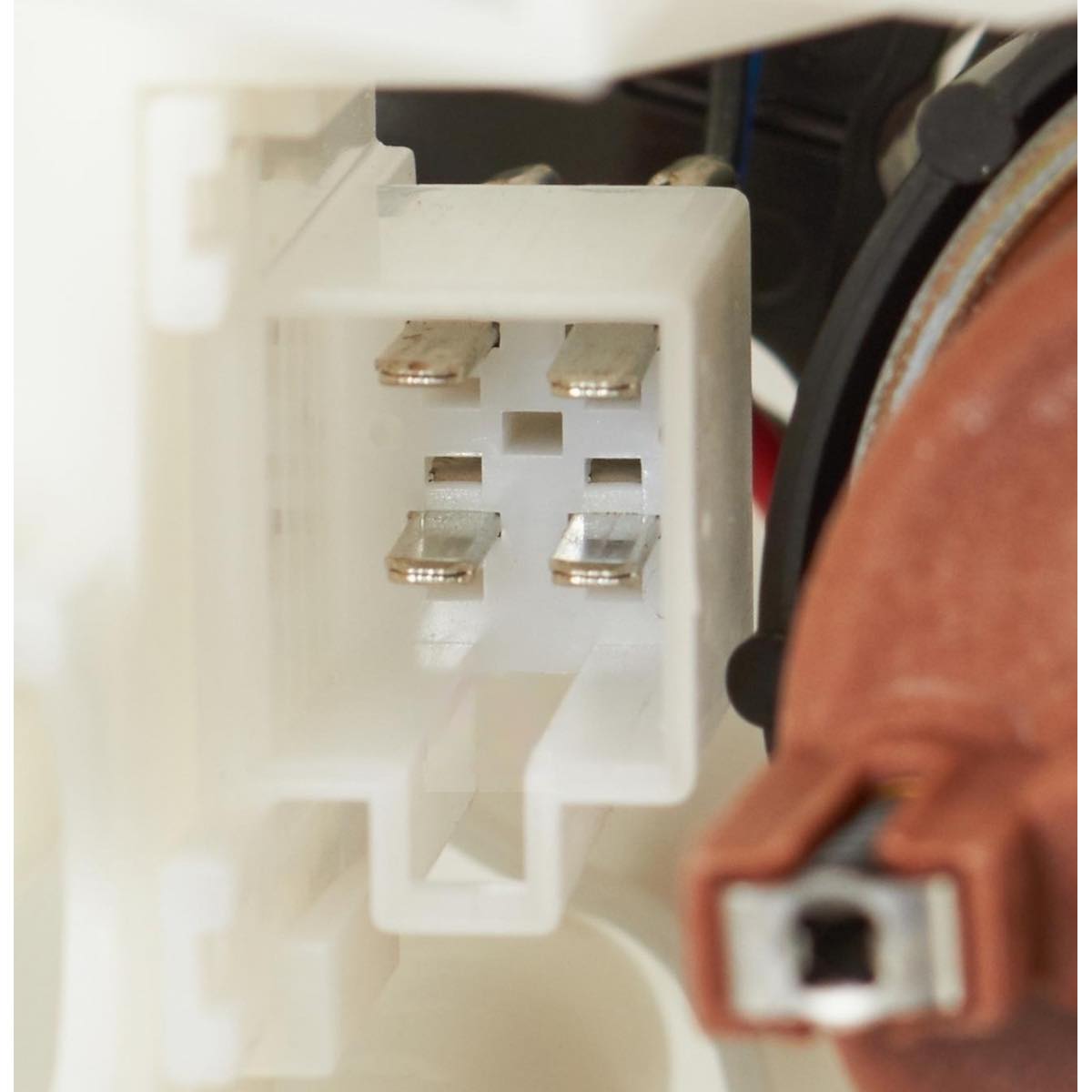 Bomba Gasolina Para Mb E550 4matic 5.5 2007 2008 2009