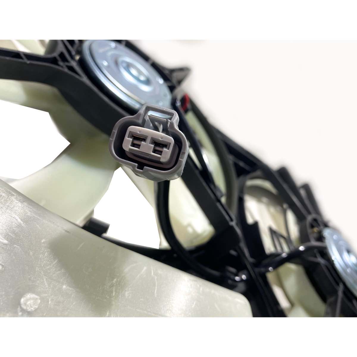 Motoventilador Para Toyota Sienna 3.5 2007 2008 2009 2010