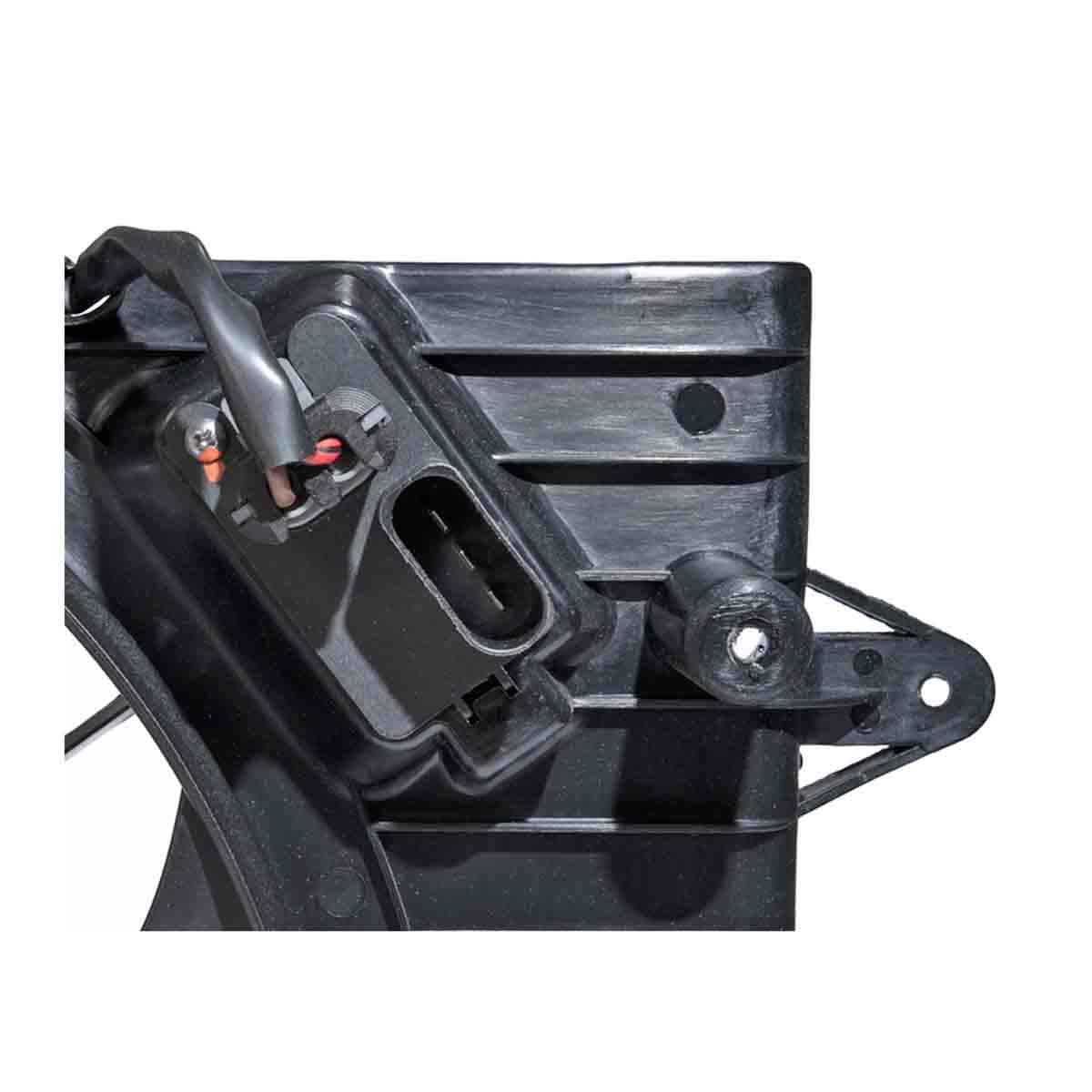 Motoventilador Para Vw Saveiro 1.6 2011 2012 2013 2014 2015